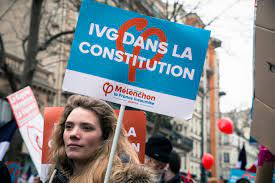 França a la cruïlla: cap a un procés constituent?